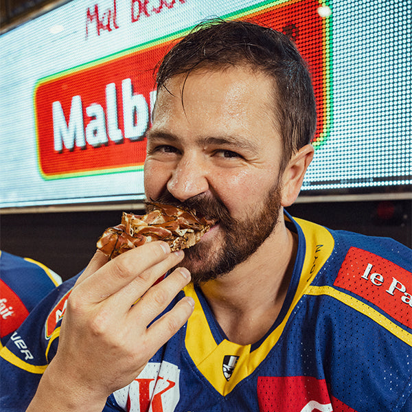 Malbuner lard aux herbes - Fürsten von Liechtenstein Premier Brut - Planche apéro Malbuner - en chêne